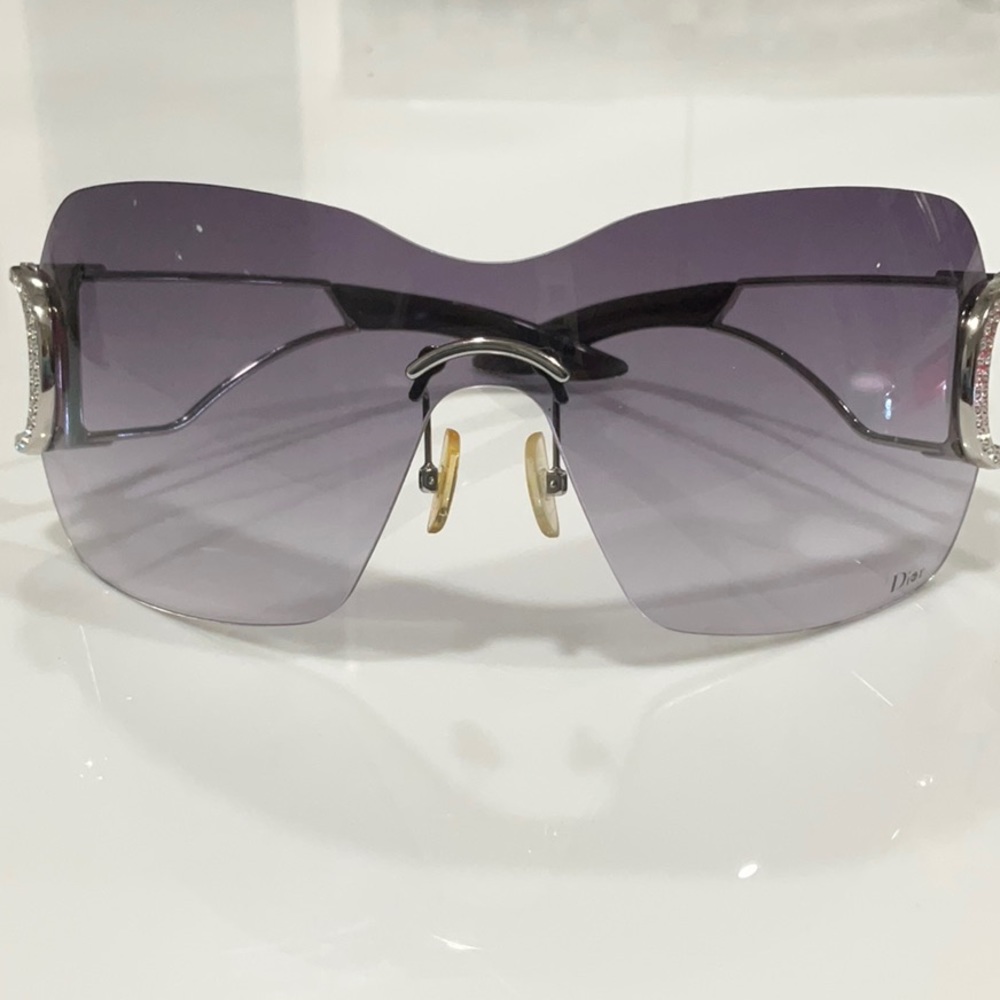 Christian Dior Diorly Sunglasses - Picture 3 of 8